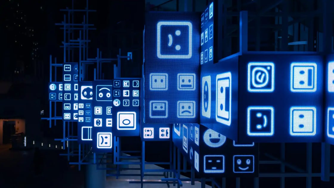 digital-faces-billboard