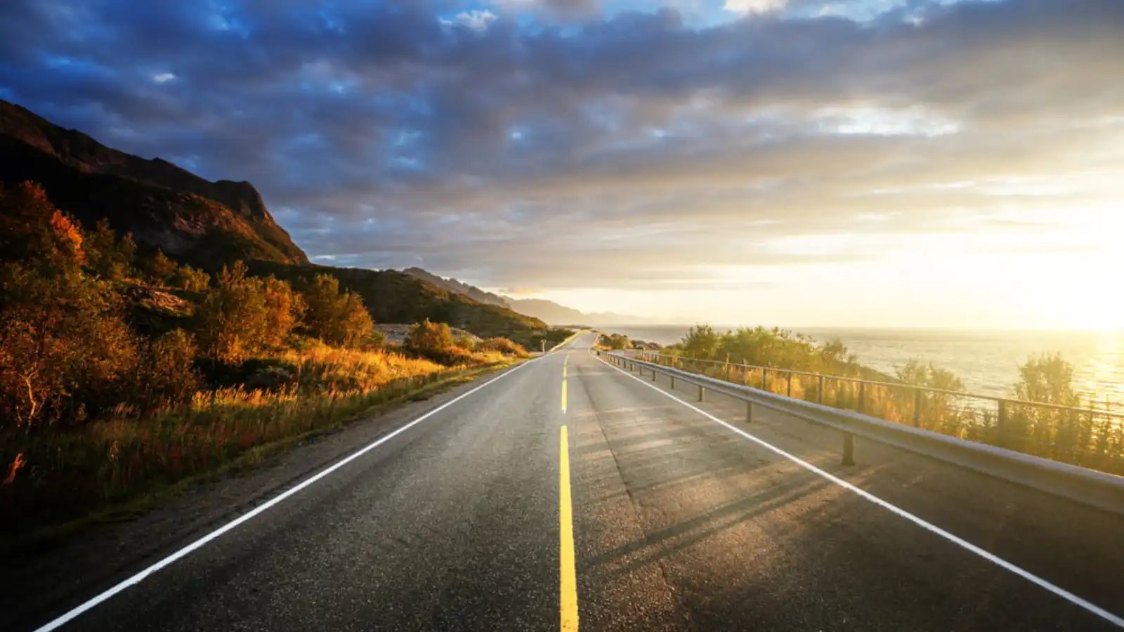 sunrise-over-open-road